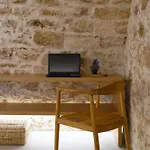 بيت للعطل Lindas Convent Garden 1