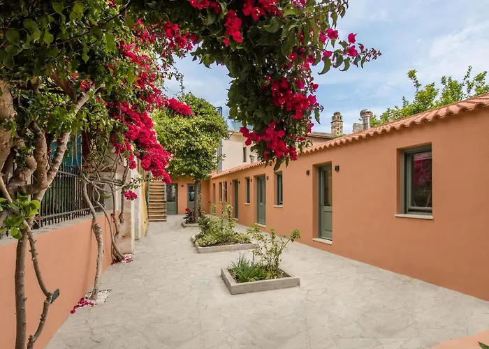 Lindas Convent Garden 1 Дом отдыха Ханья