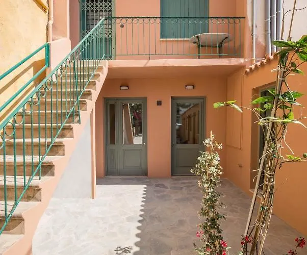 Lindas Convent Garden 1 * Chania (Crete)