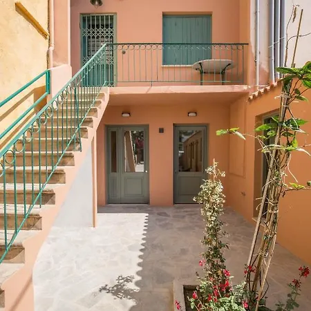 Lindas Convent Garden 1 * Chania (Crete)